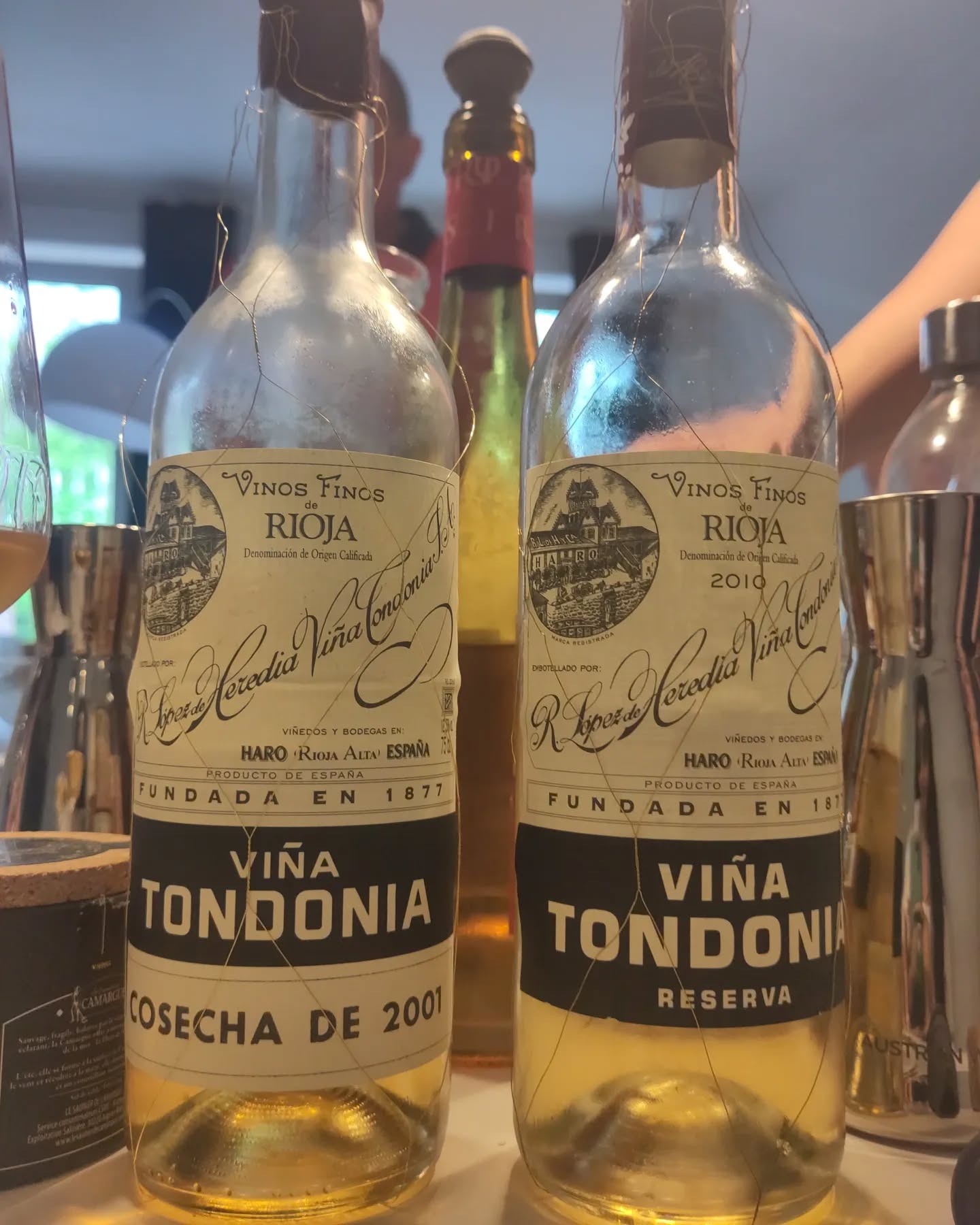 Monumental wines, white Rioja, old school. Intensely concent...